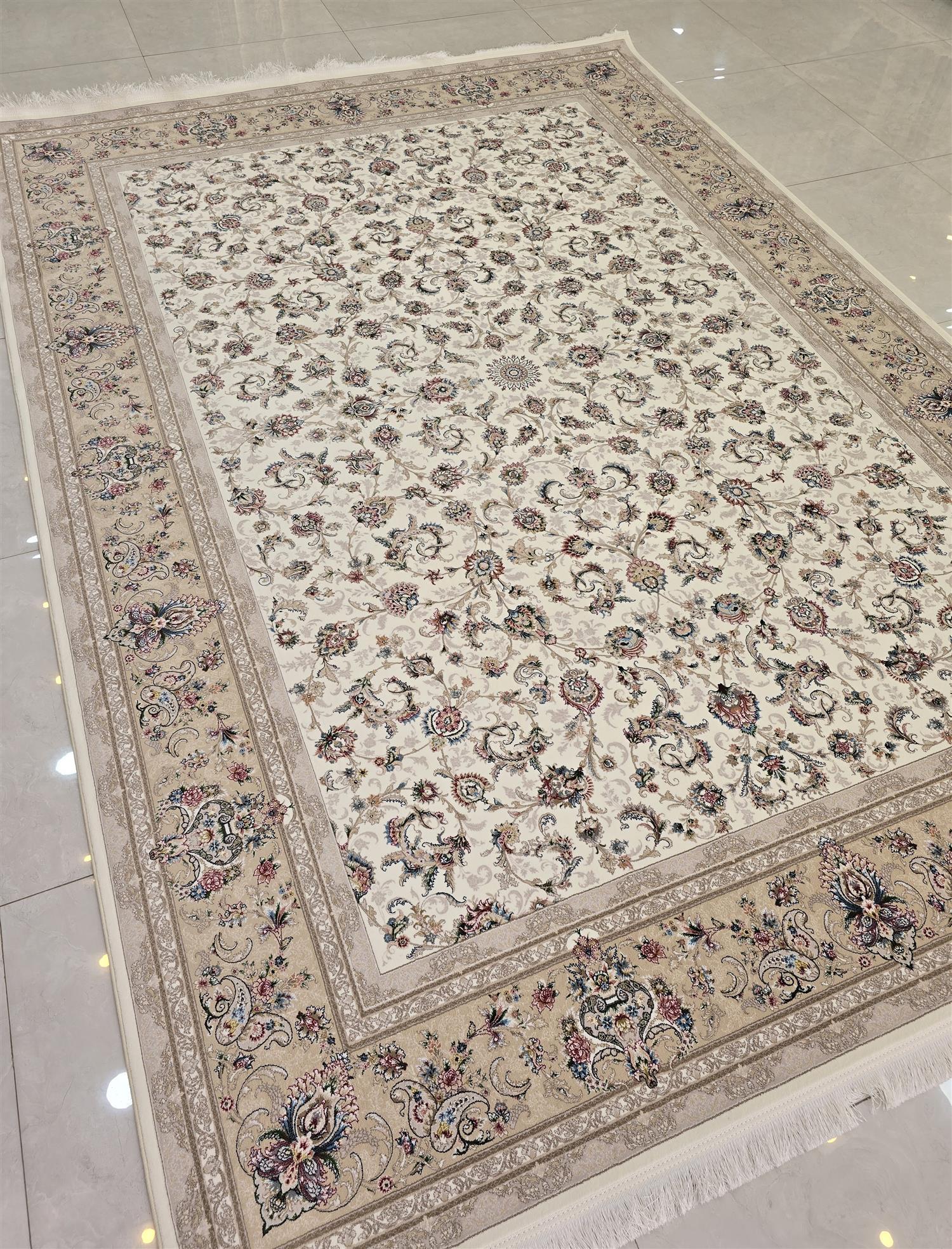 افشان نایین کرم بژ